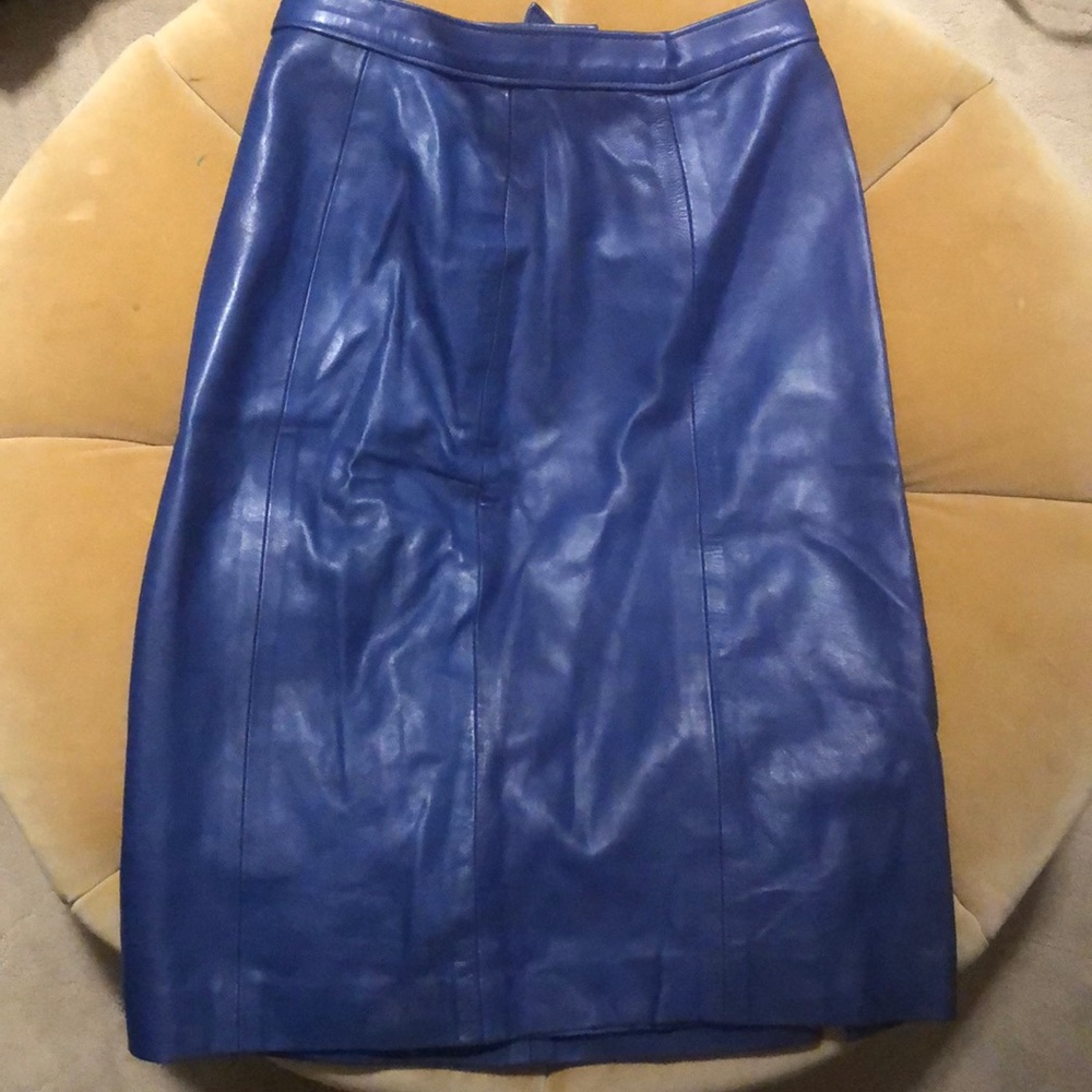 Blue leather skirt quarter length